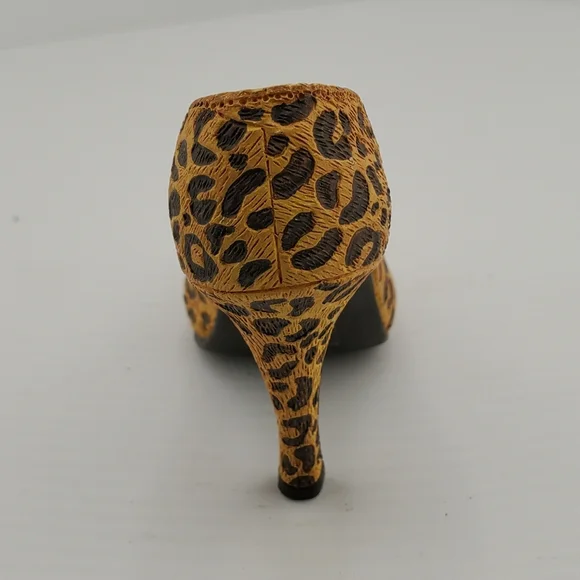 Just The Right Shoe Leopard Stiletto - Picture 4 of 6